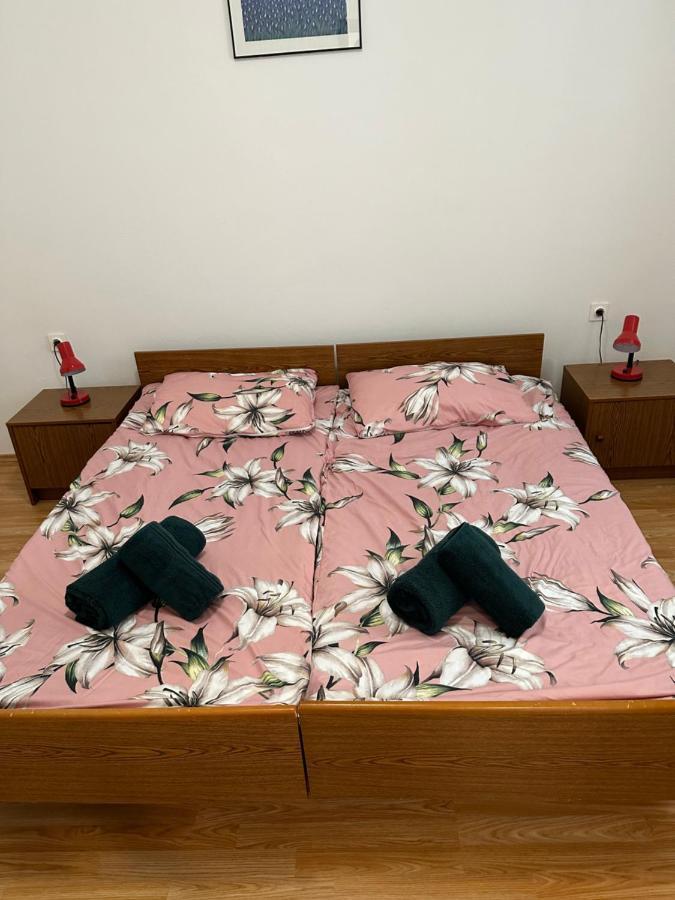 נובליה Apartmani Marko מראה חיצוני תמונה