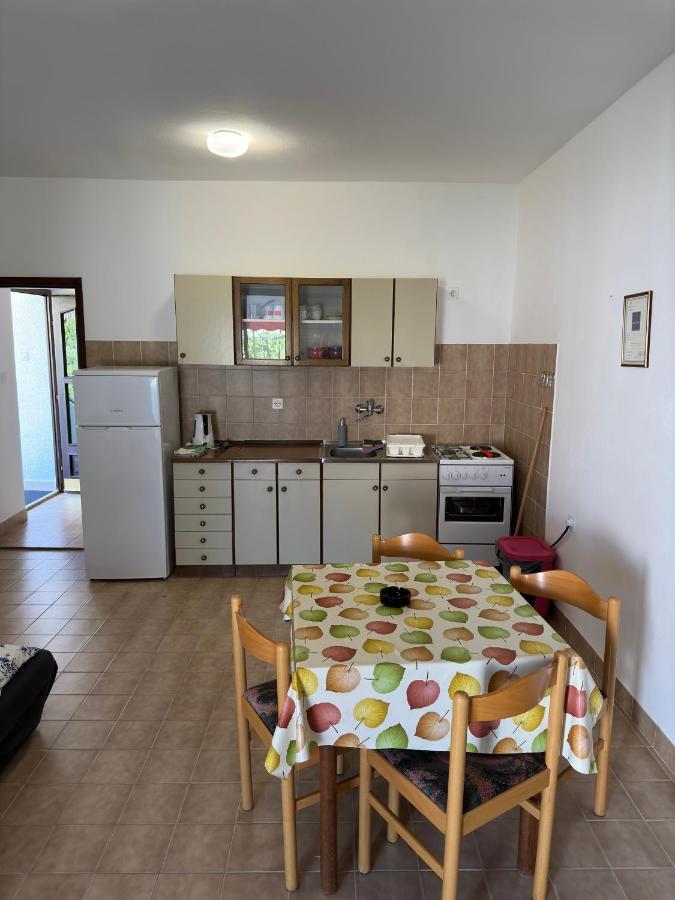 נובליה Apartmani Marko מראה חיצוני תמונה