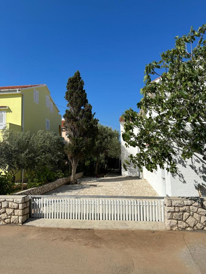 נובליה Apartmani Marko מראה חיצוני תמונה