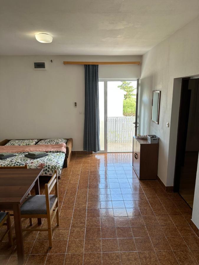 נובליה Apartmani Marko מראה חיצוני תמונה