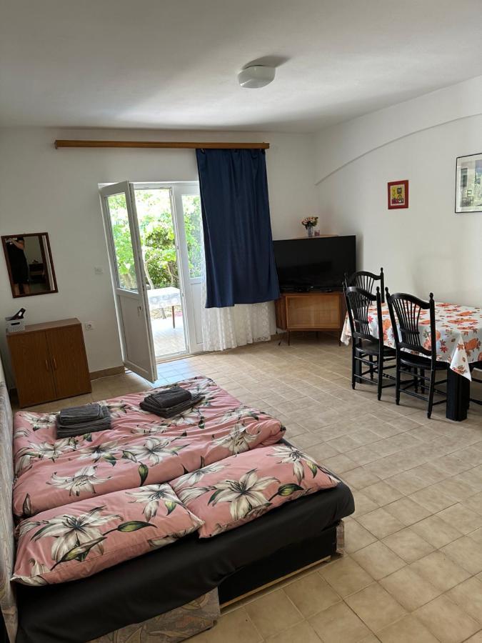 נובליה Apartmani Marko מראה חיצוני תמונה