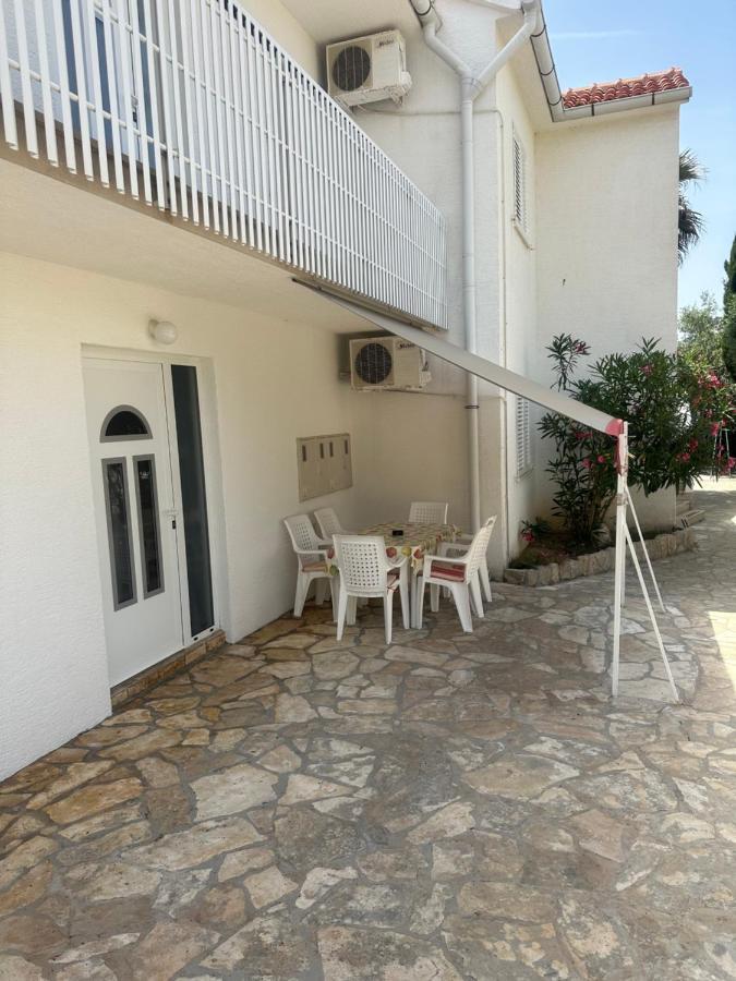 נובליה Apartmani Marko מראה חיצוני תמונה