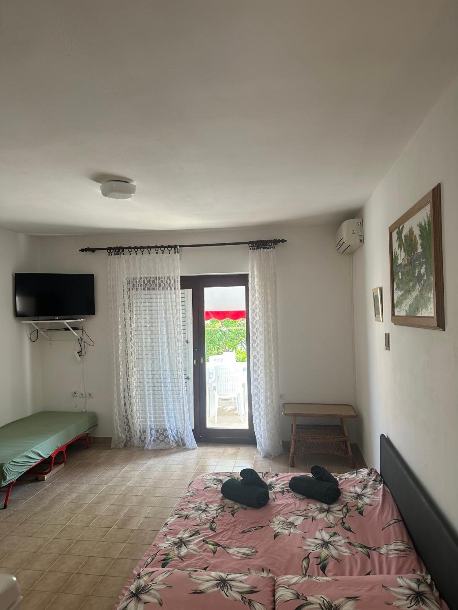 נובליה Apartmani Marko מראה חיצוני תמונה